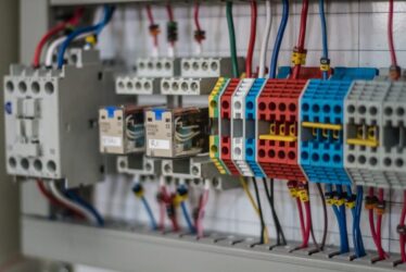 Projektowanie elektryki i automatyki